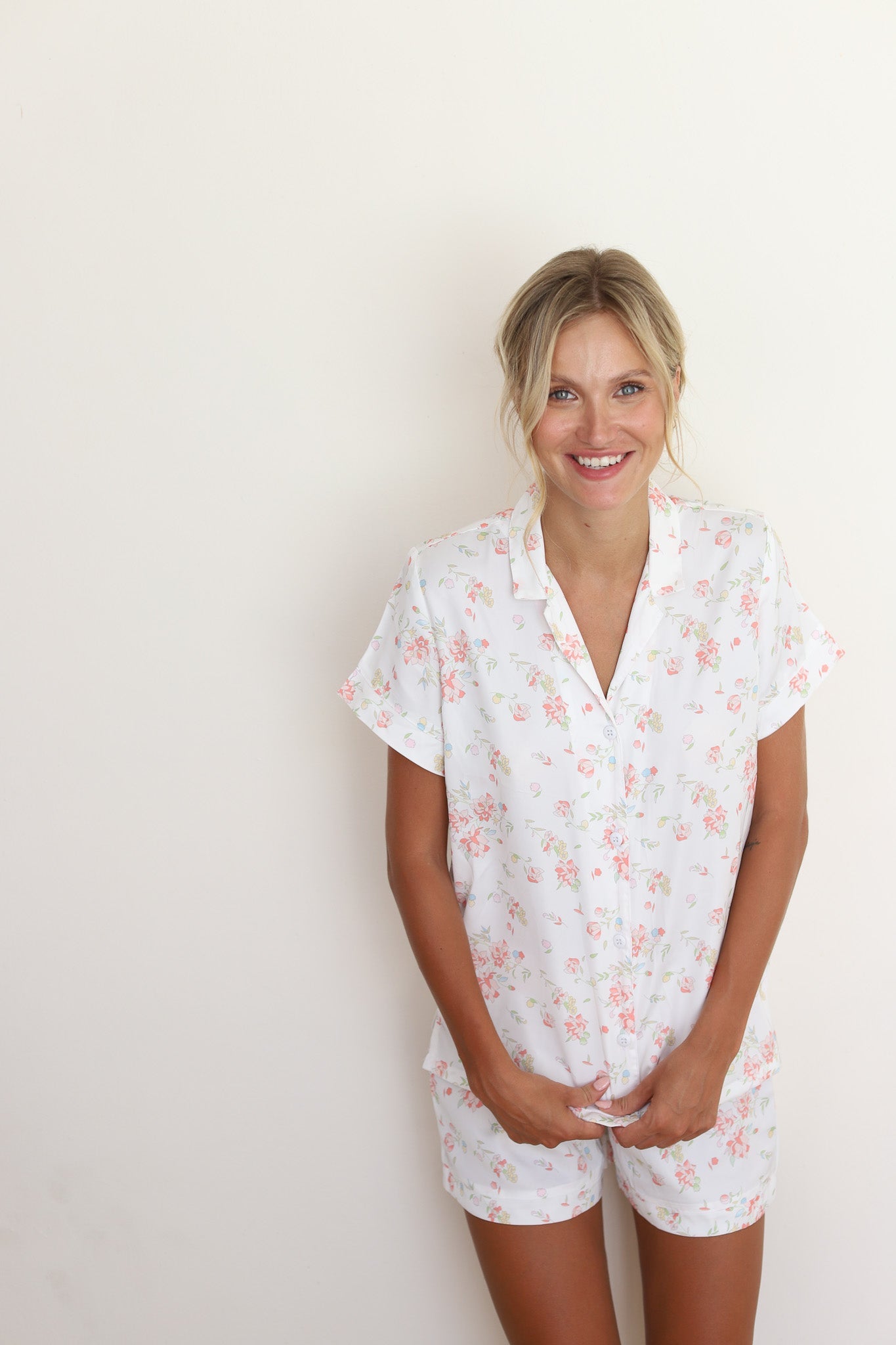 White Rose Satin Shortie Pajamas
